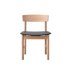 Wooden chair with upholstered seat in oak